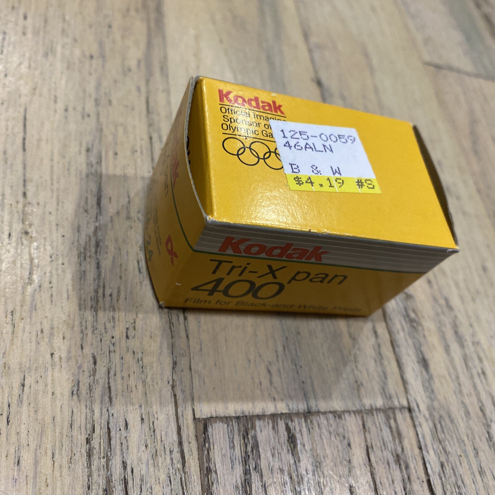 Kodak Tri-X Pan 400 B&W Print Film TX 135-24 NOS Sealed Expired 1998