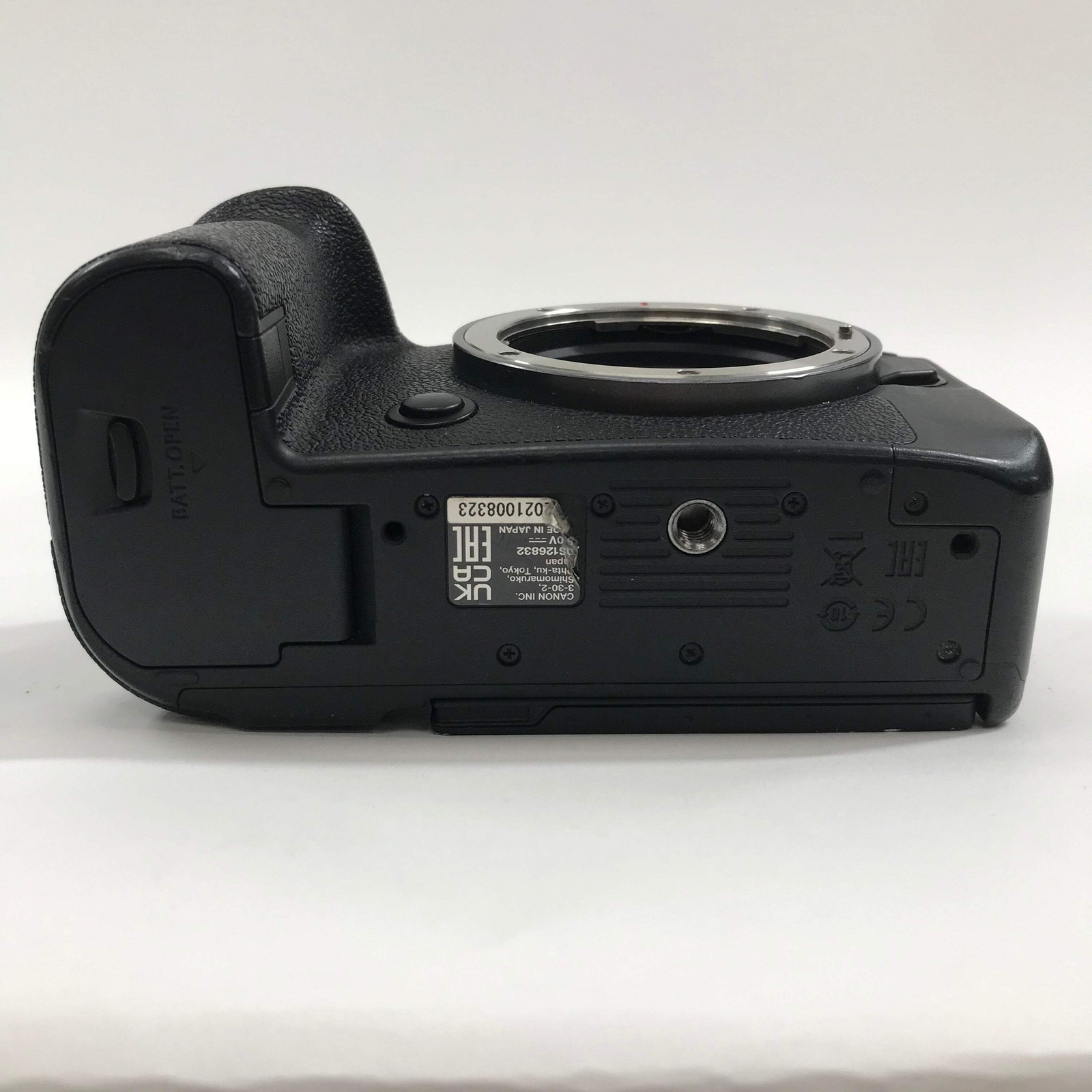 Broken Canon EOS R6 32.5MP Full Frame Mirrorless Digital Camera
