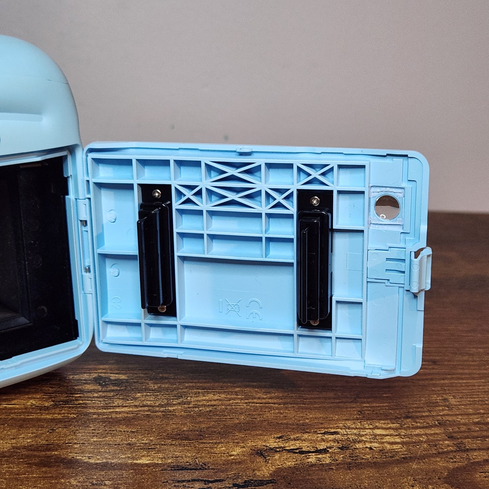 Fujifilm Instax Mini 11 Instant Film Camera – Sky Blue With Matching Case