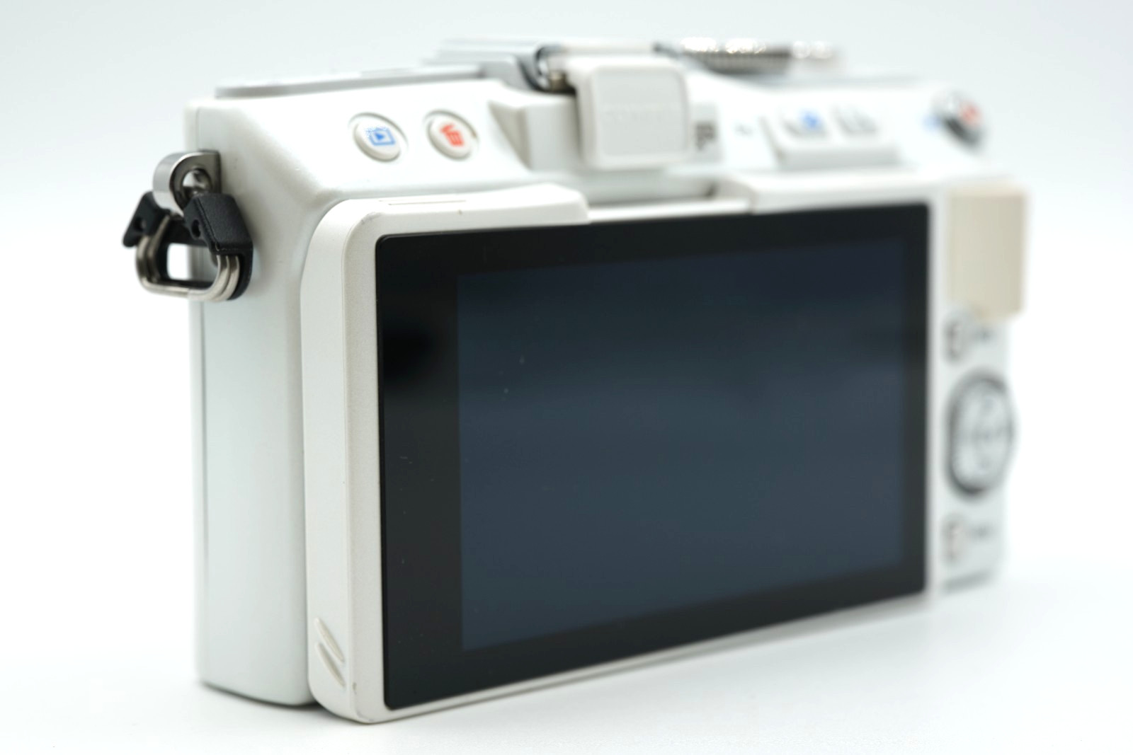 [US DUTY PAID] Olympus Pen Lite E-PL6 16.0MP white Body Only [SC 1712] #001