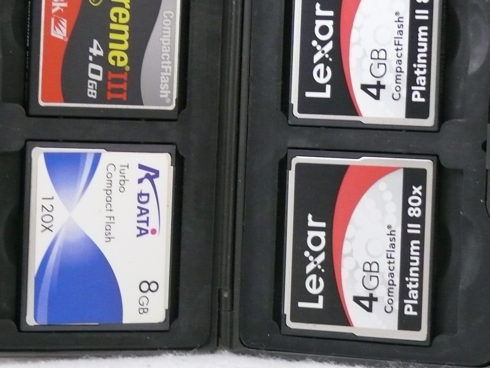 2 LEXAR 4GB 80X PLATINUM SANDIK EXTREME III 4GB ADATA 8GB 120X METAL STORAGE CAS