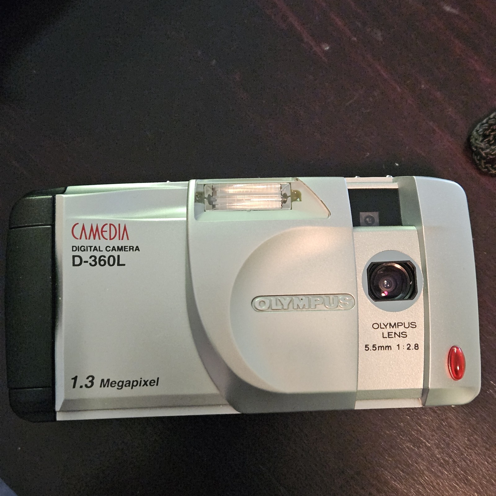 Olympus Camedia D-360L Digital Camera, 8 MB SmartMedia Card,- For Parts Only