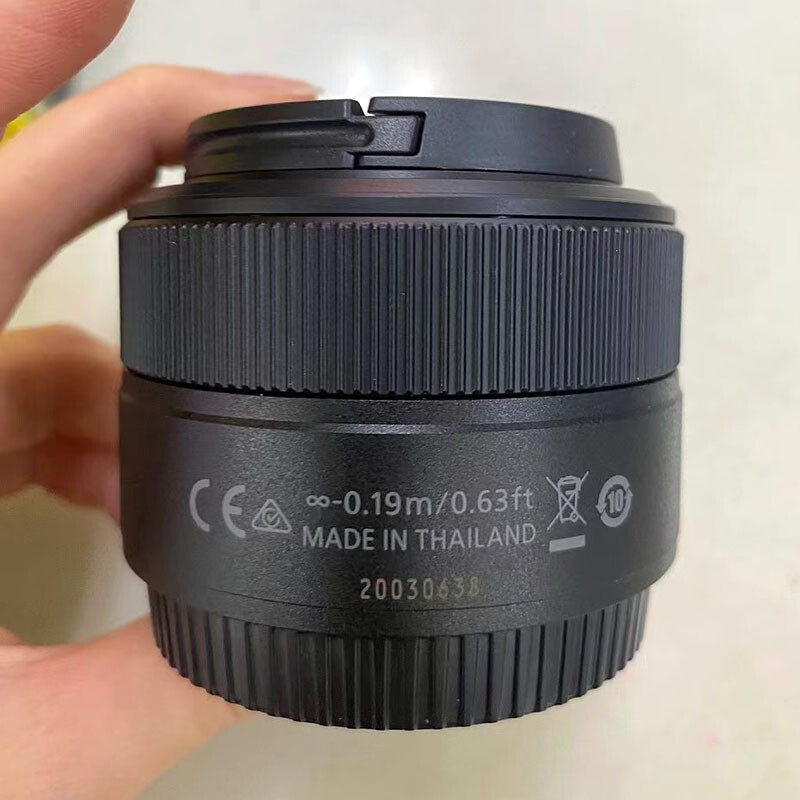 Nikon nikkor Z 28mm F2.8 lens for Nikon Z30 Z50 ZFC Z5 Z6 Z8 Z9 Z6II Z7III Z6III