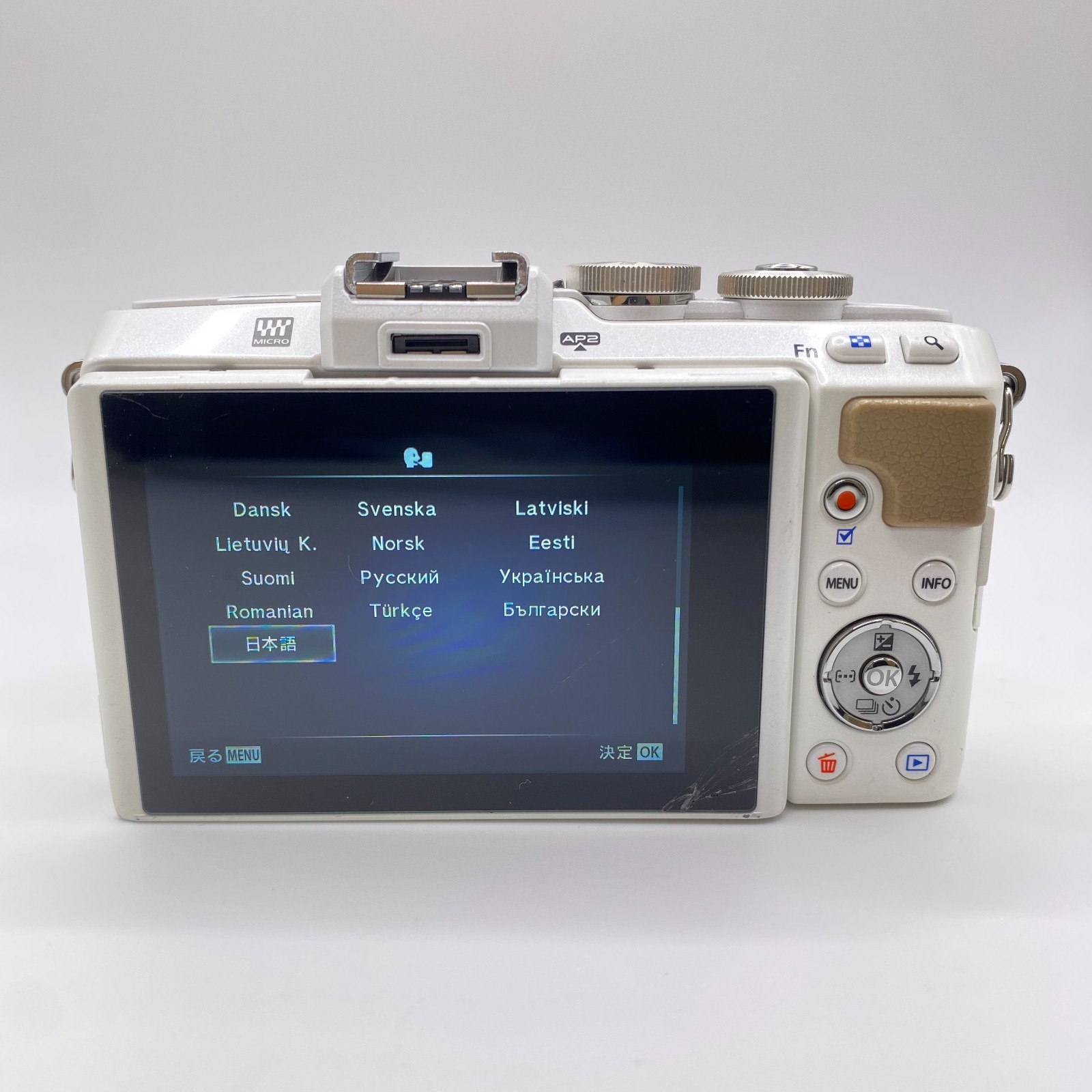 [Excellent] OLYMPUS PEN Lite E-PL7 Mirrorless Camera Body White From Japan