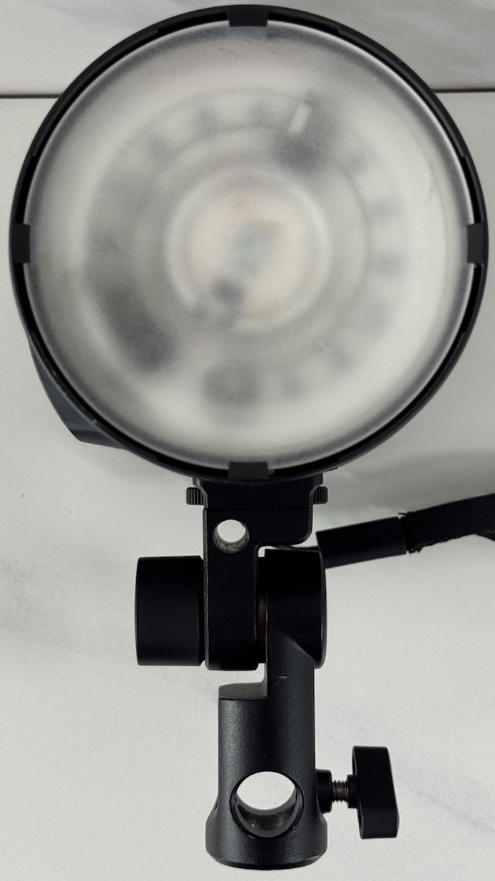 Compact Profoto B10 Off Camera Flash & Continuous Light + Battery, Case