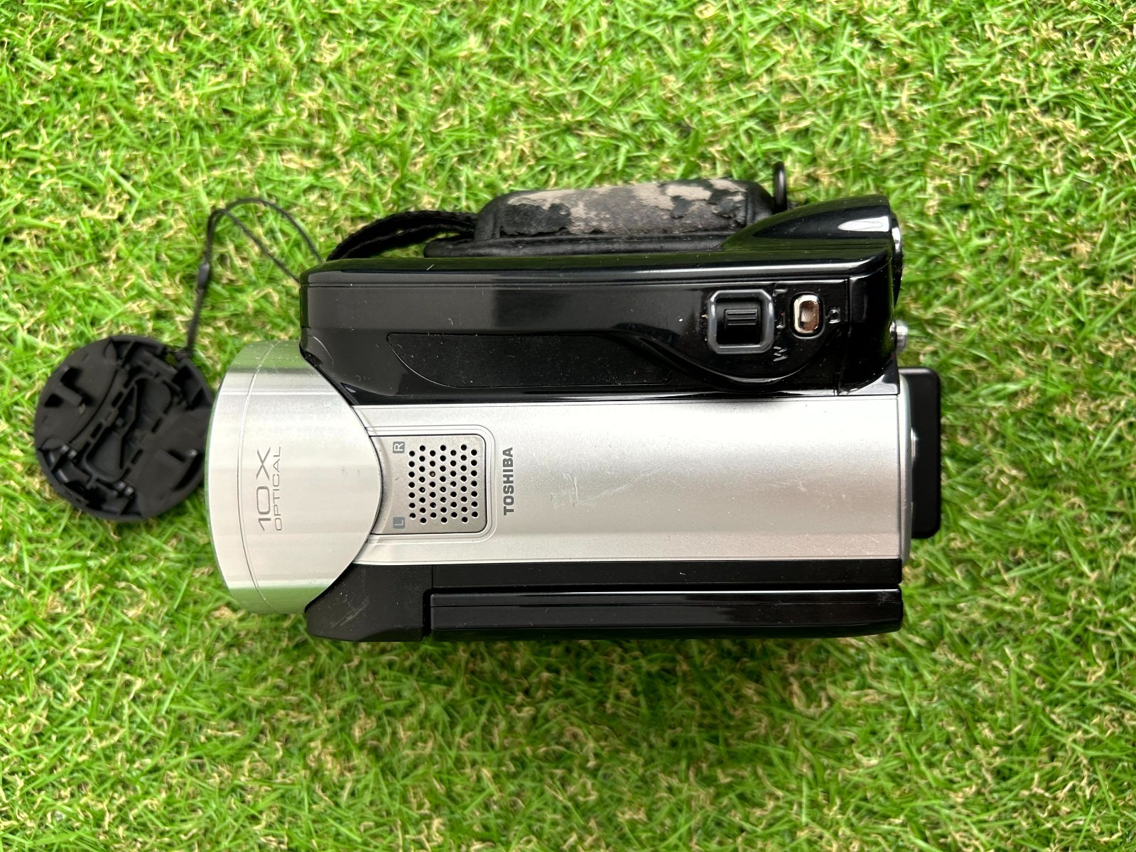 Toshiba Gigashot Hard Disc Camera,Model-GSCK40HE *MISSING CHARGER* (C335)