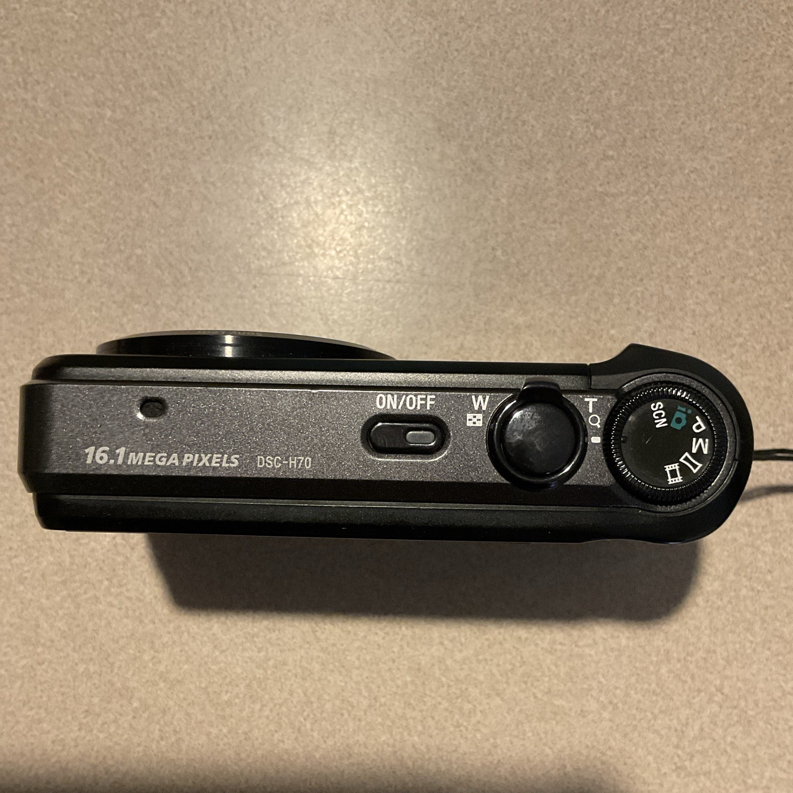 Sony Cyber-shot Compact Digital Camera 16.1mp 10x Zoom Black w/ Charger, SD card
