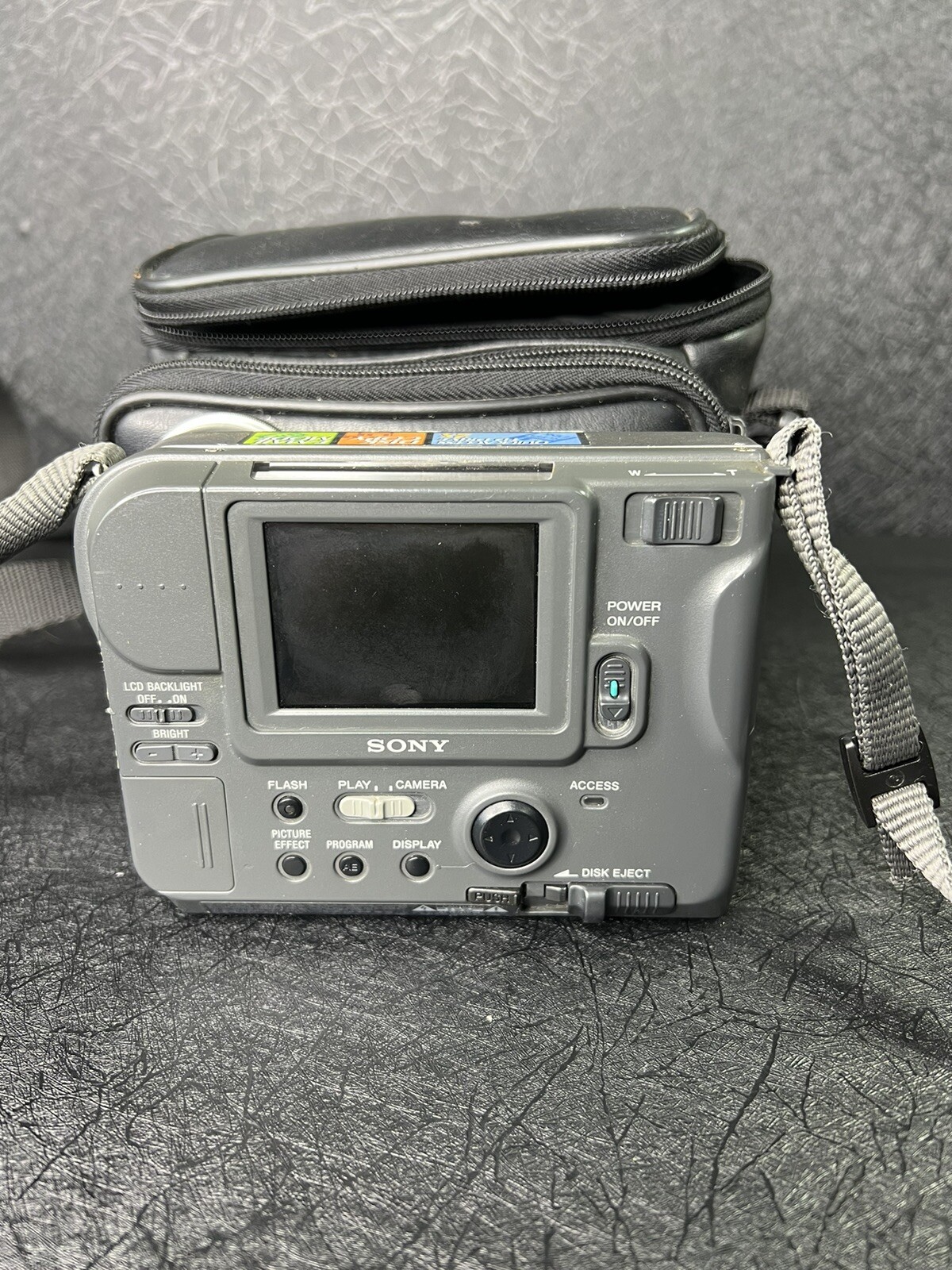 Sony Mavica Digital Still Camera Model # MVC-FD71 Untested for parts/repair