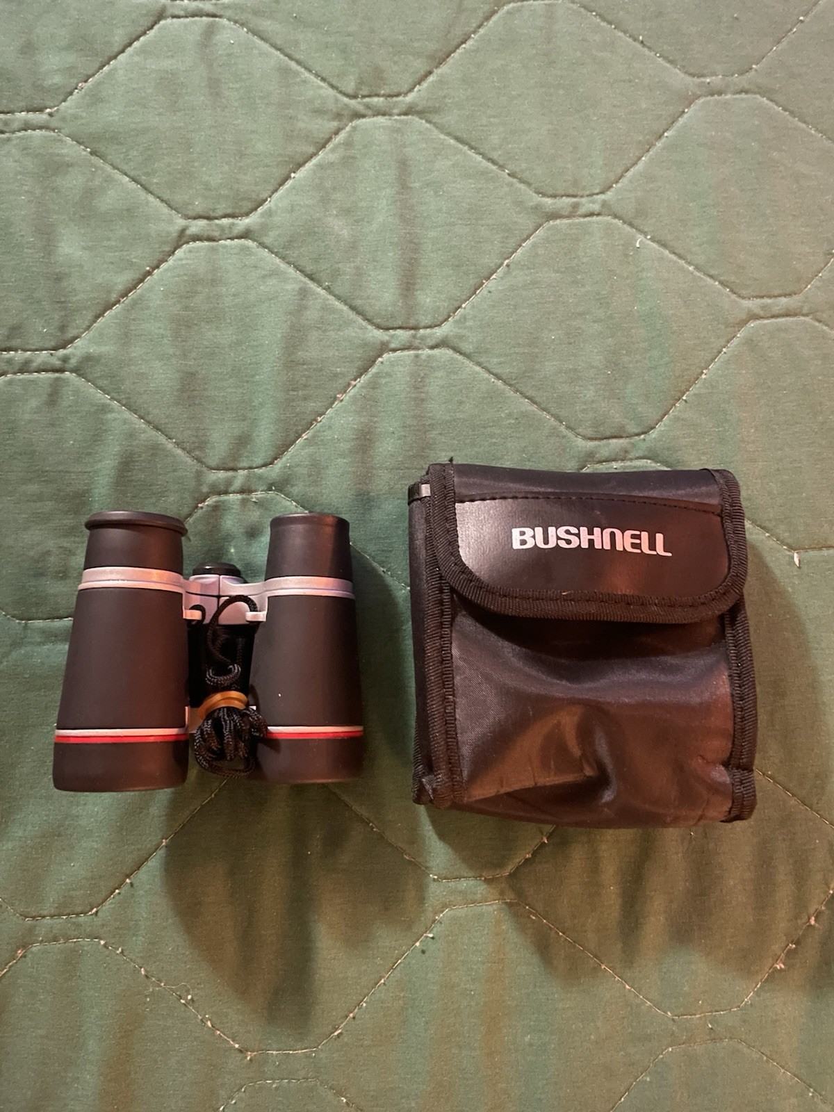 Bushnell Insta Focus Powerview 4×30 Binoculars with Case, Vintage