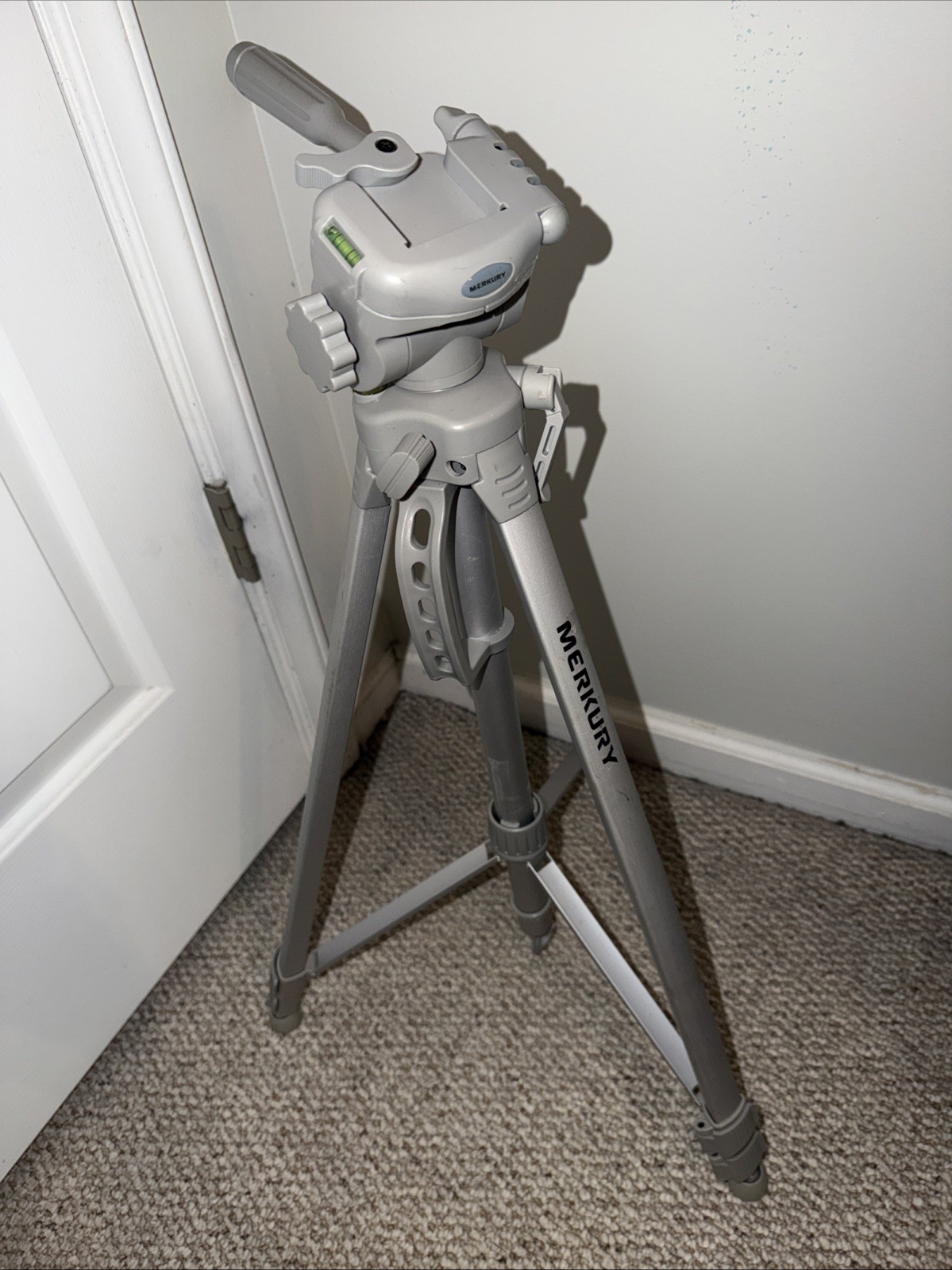Merkury Aluminum Camera Tripod Pan/Tilt Head Quick Release Universal Used