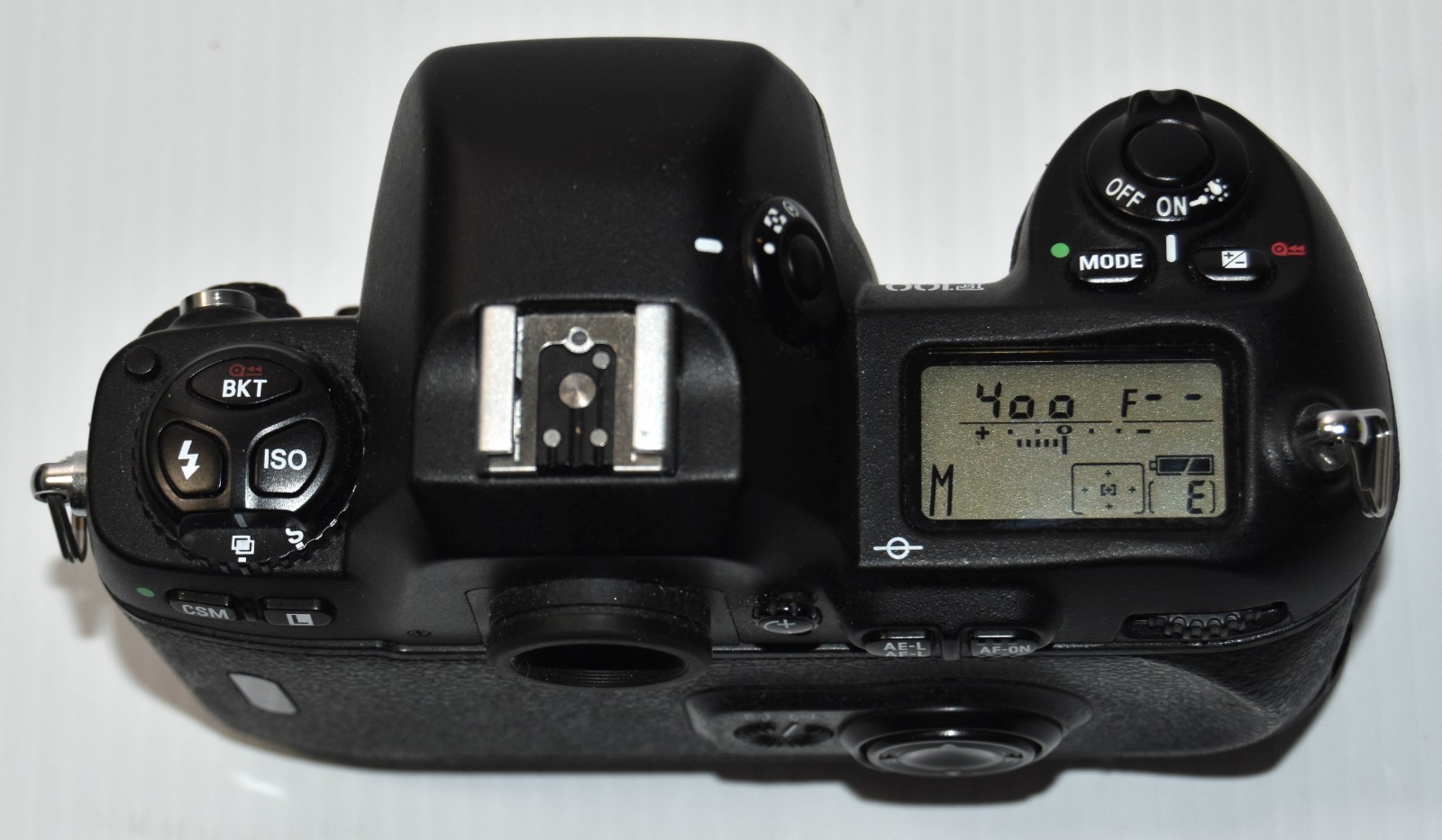 Nikon F100 35mm SLR Auto Focus Camera Body Only – Free US Shipping