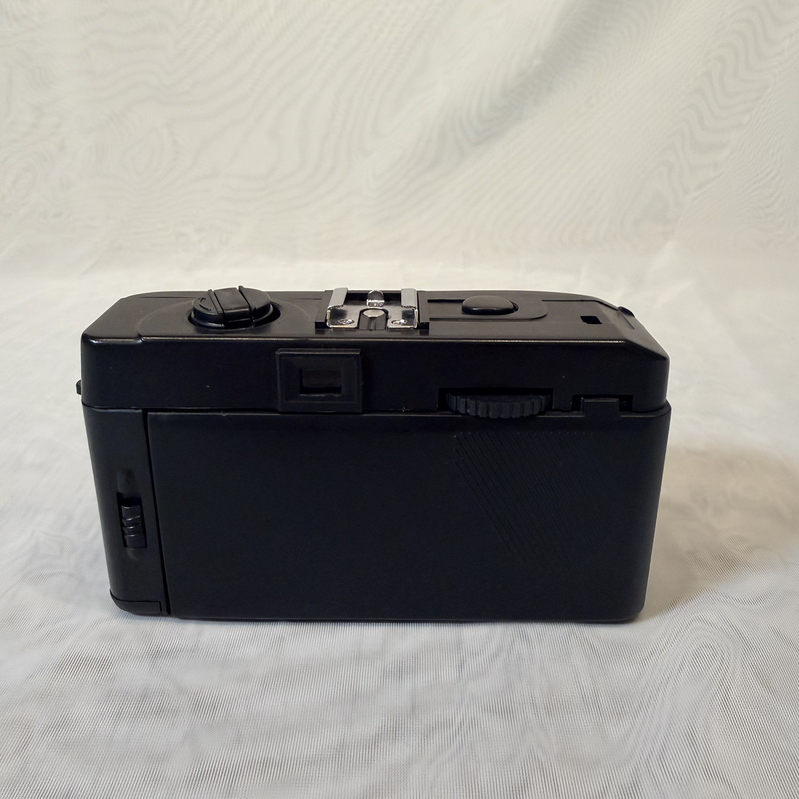 Quickshot Camera Auto Fix Focus 50mm Lens 1:6