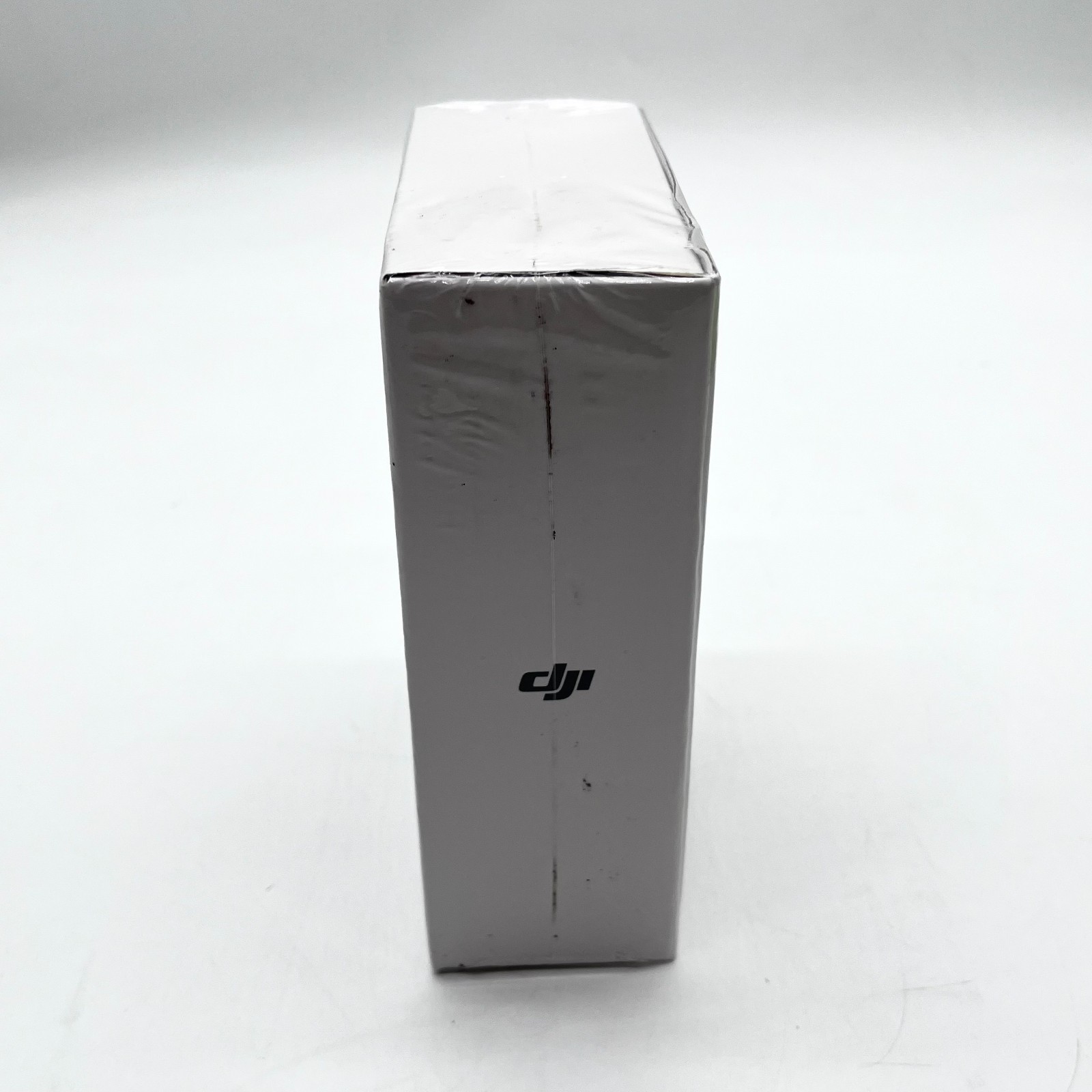 DJI Mic Mini 2-Person Compact Wireless Microphone Model: DMMT01