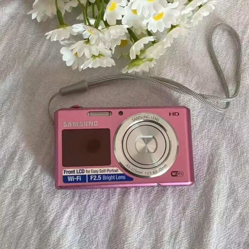 Samsung DV150F Digital Camera 16.2MP 5x optical zoom Dual LCD Screen English