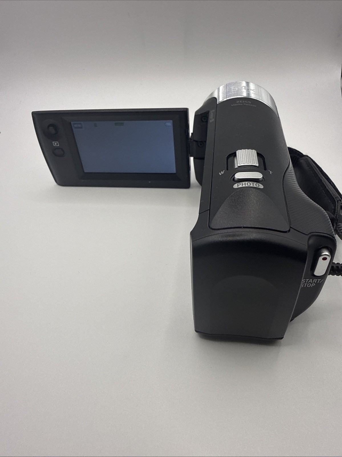 Sony HDRCX240 HD Video Recording Handycam