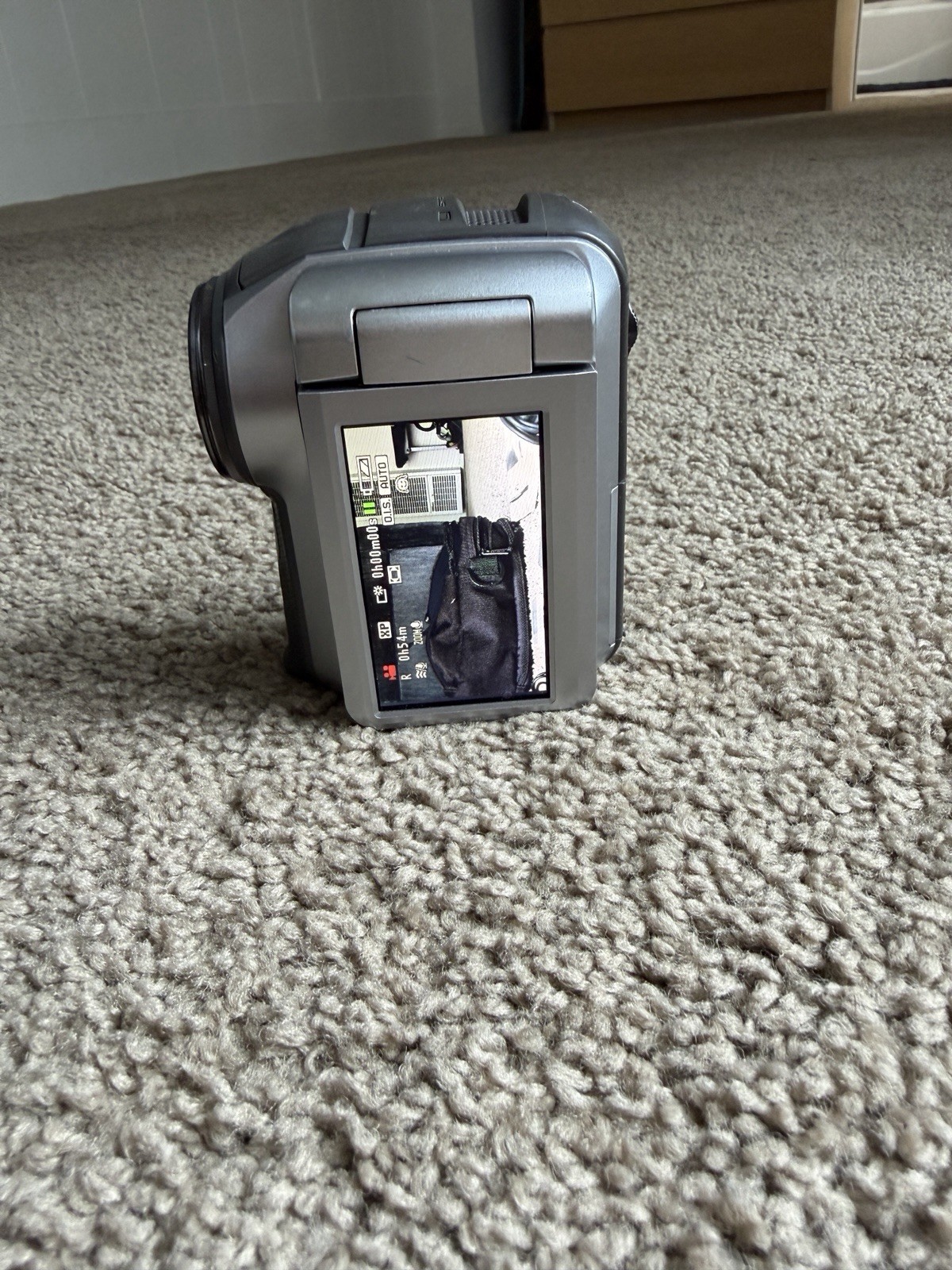 Panasonic SDR-S150 Standard Definition Handheld Camcorder 10x Zoom Silver