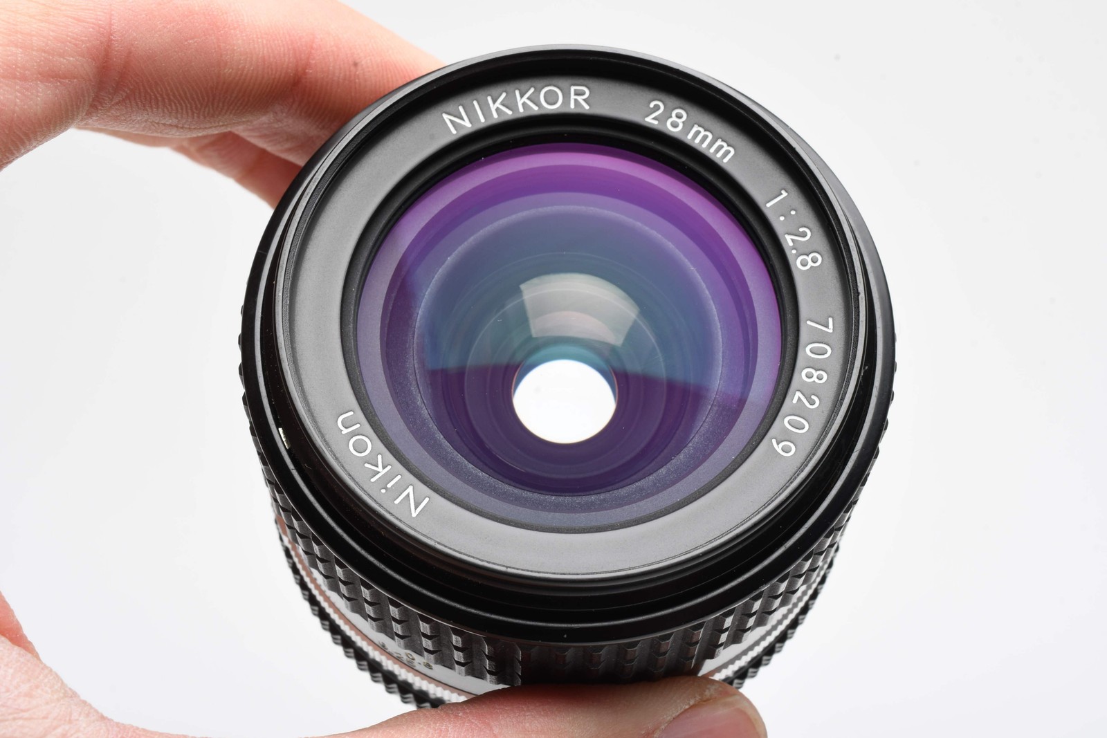 Nikon Nikkor 28mm f2.8 AIS mount lens, caps, 1A, nice & clean, Sharp!