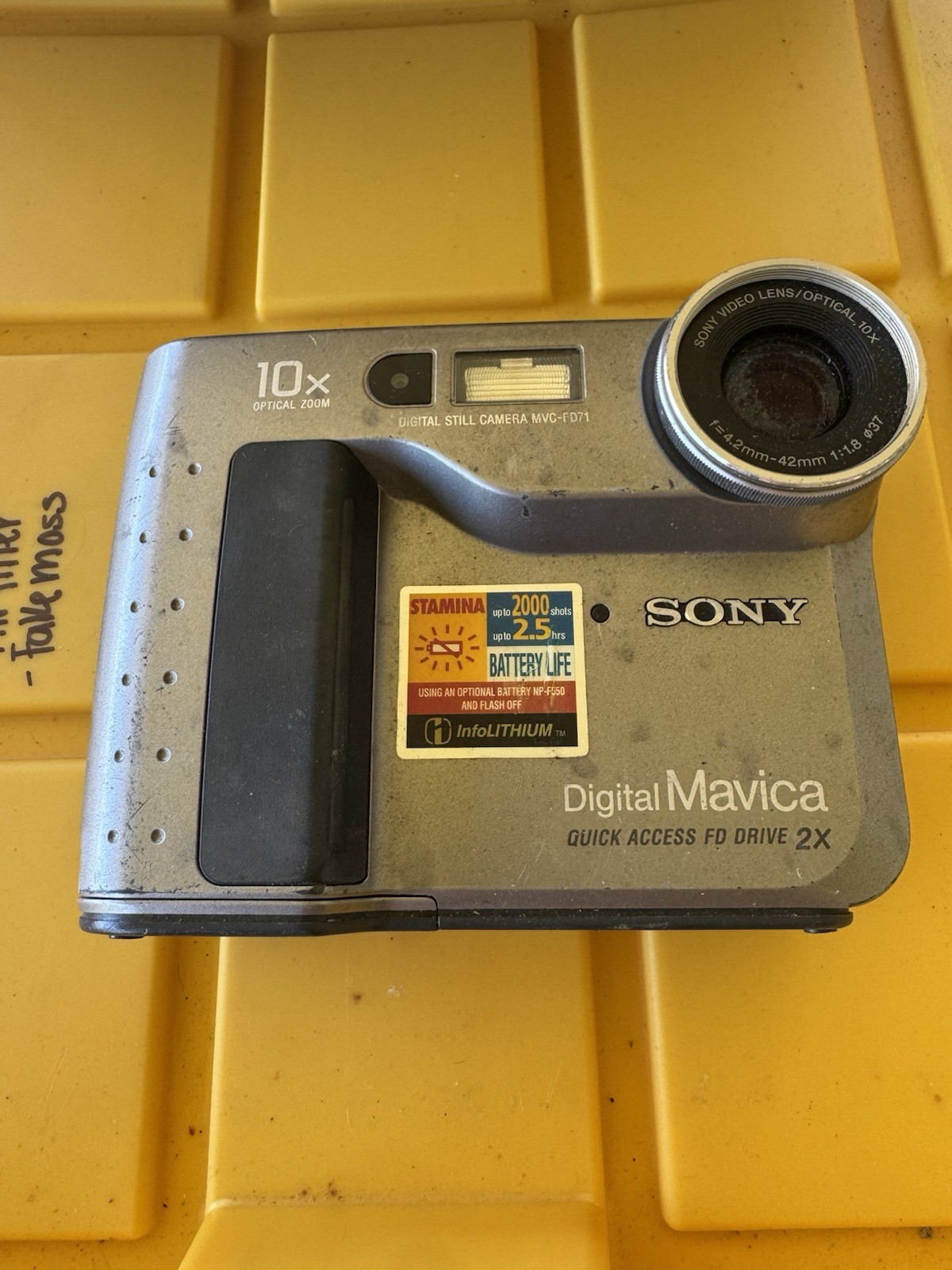 Vintage Sony Digital Mavica MVC-FD71 Camera | 10x Optical Zoom | Floppy Disk