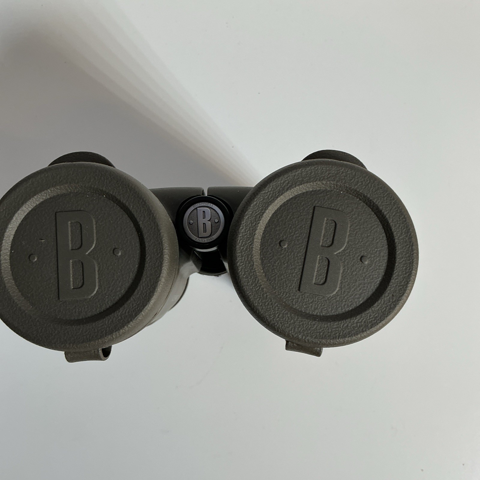 Bushnell Bear Grylls 10 x 42mm Waterproof/Fogproof Binoculars Model FOV305FT