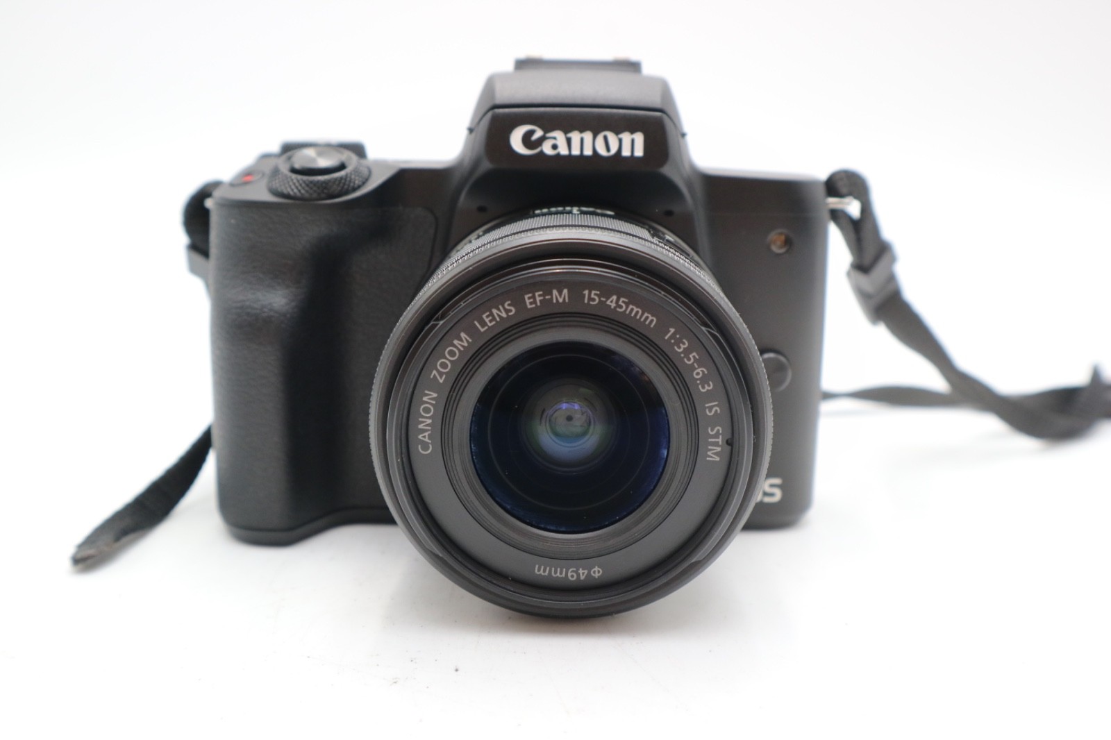 Canon M50 24MP Camera kit with 15-45mm STM Lens, S. Count 3000, 1 Year Warranty