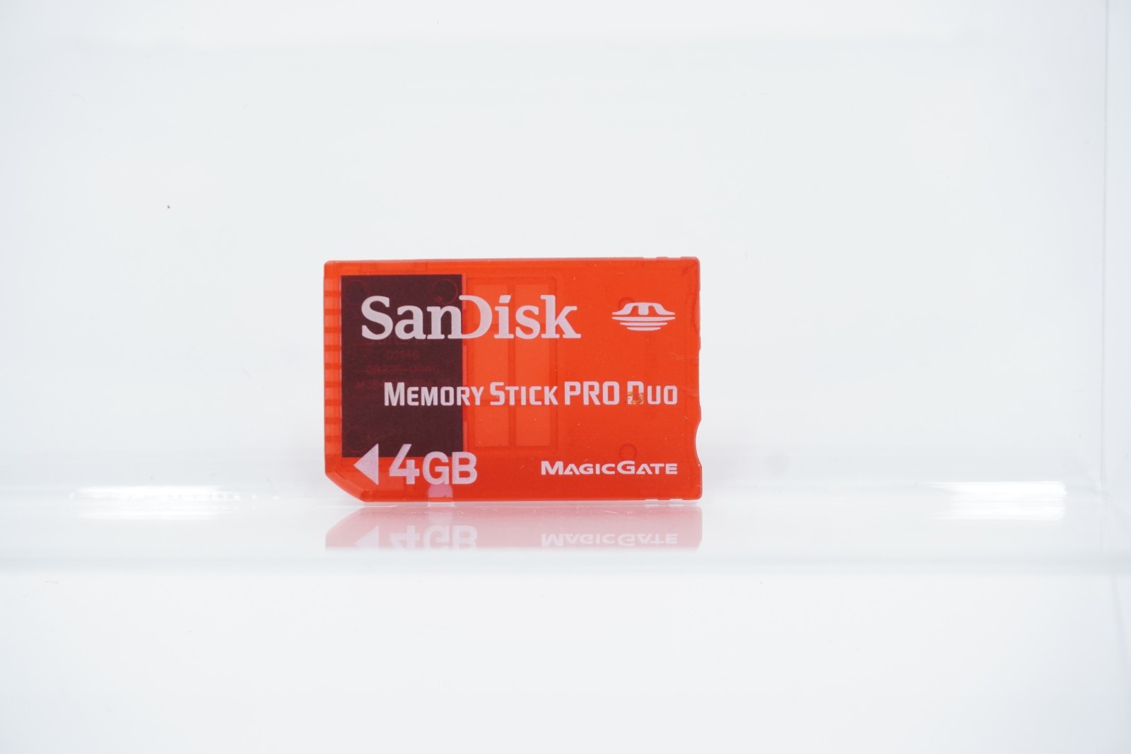 SanDisk 4GB Memory Stick Pro Duo Magic Gate Memory card – Red