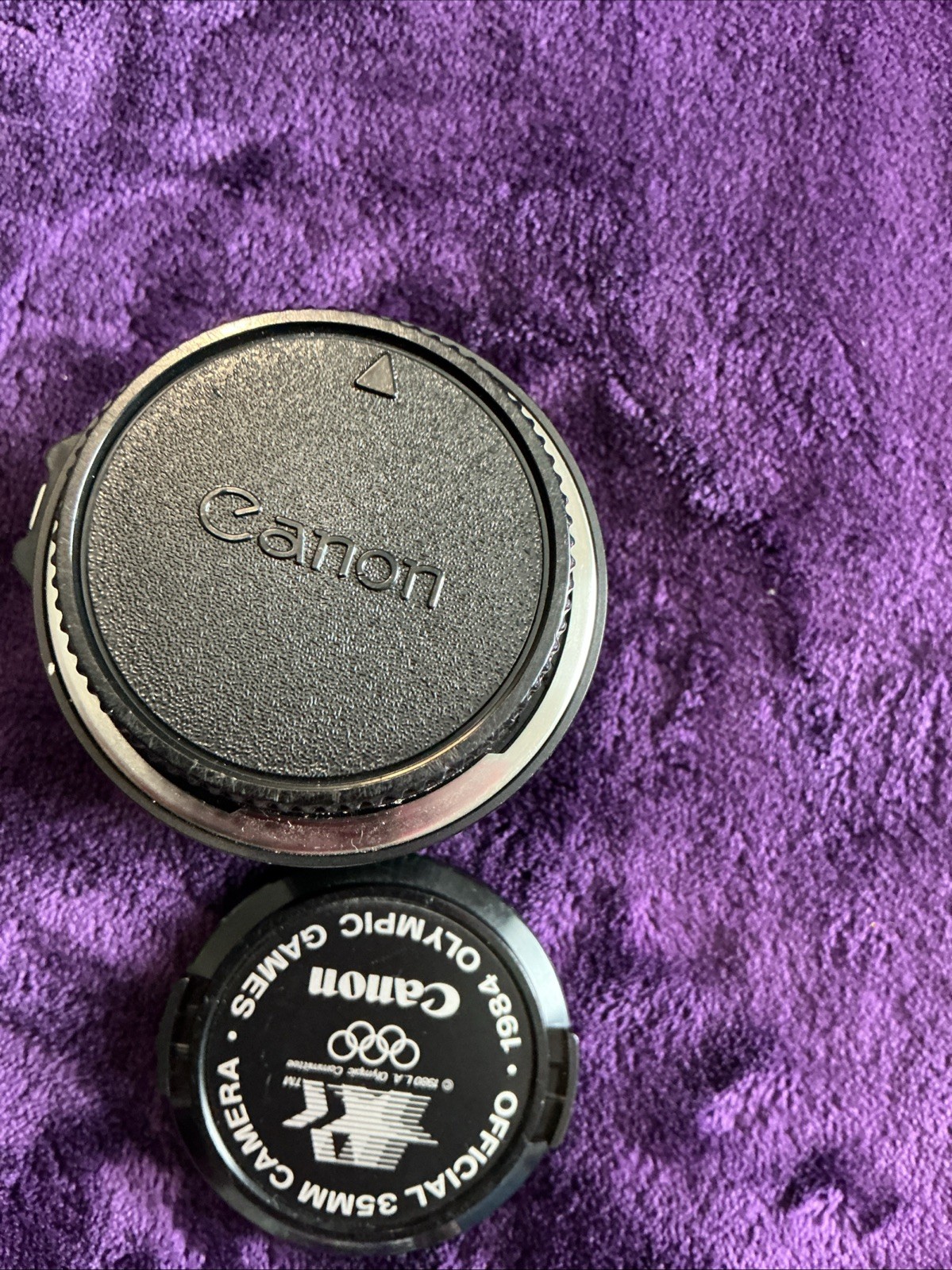Canon FD 28mm f/2.8 MF Prime Wide Angle Lens with Both Caps Vintage V24