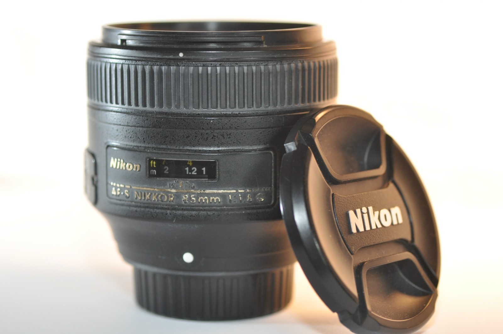 Nikon AF-S Nikkor 85mm f/1.8 FX PRIME lens for D7200 D90 D850 D750 DF D500 Z8 ZF