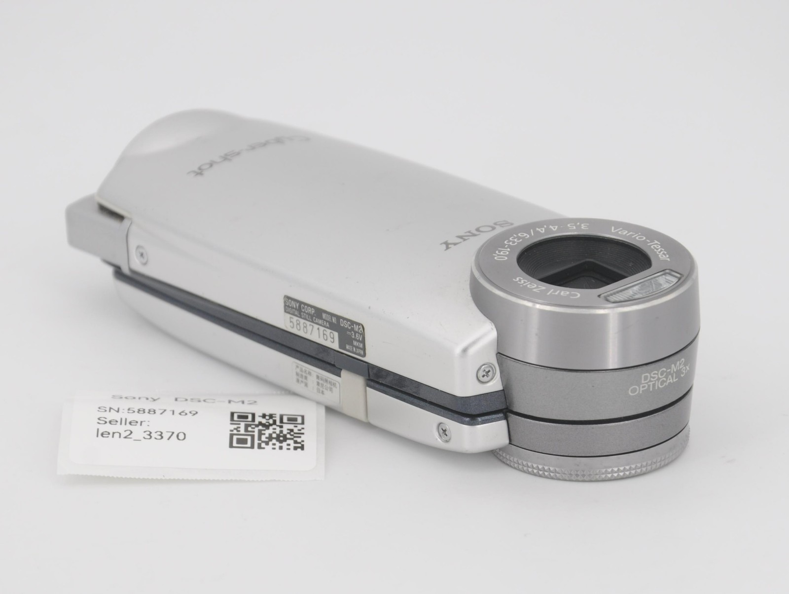 Near Mint –Sony Cyber-Shot Digital Camera DSC-M2 ( 5.1 Megapixel )–Silver