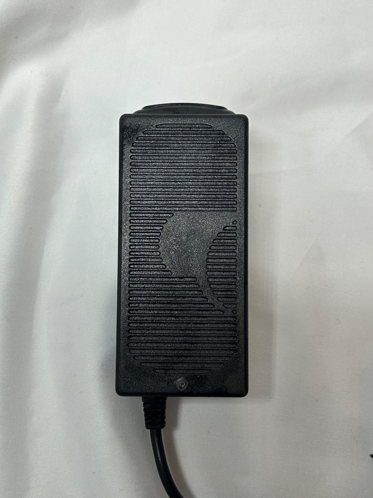 DJI Original Medical Grade AC Power Supply 100–240V – GTM91120-3014.5-2.5-T2