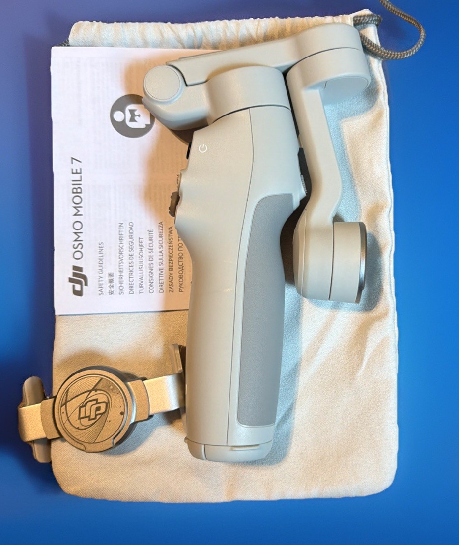 DJI Osmo Mobile 7 3-Axis Smartphone Gimbal Stabilizer Light Gray Open Box