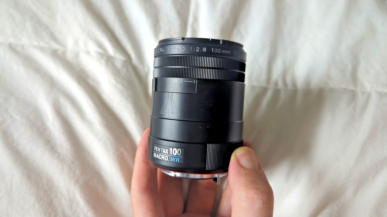 *Used* SMC Pentax-D FA 100mm f/2.8 Macro Lens (WR) (Full-Frame) (Auto-Focus)
