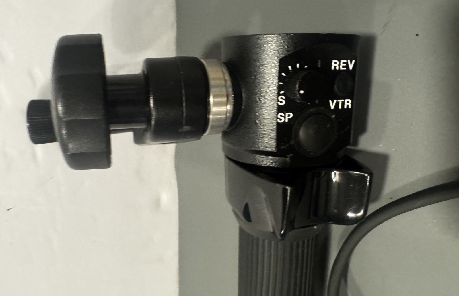 New w/o Box Fujinon SRD-92B Zoom Rate Demand with Clamp and 8 pin cable