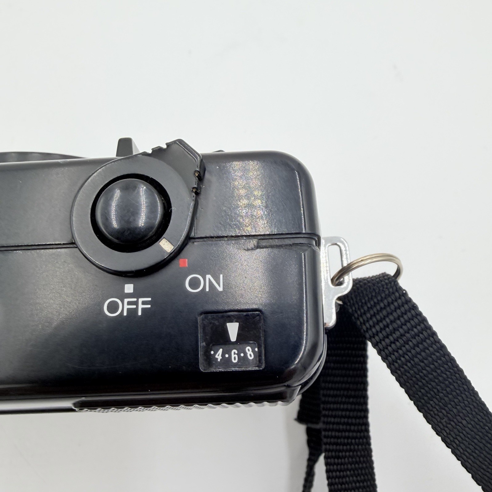 Nikon L35AF 35mm Point & Shoot Film Camera 35mm f/2.8 Powers On Parts Repair