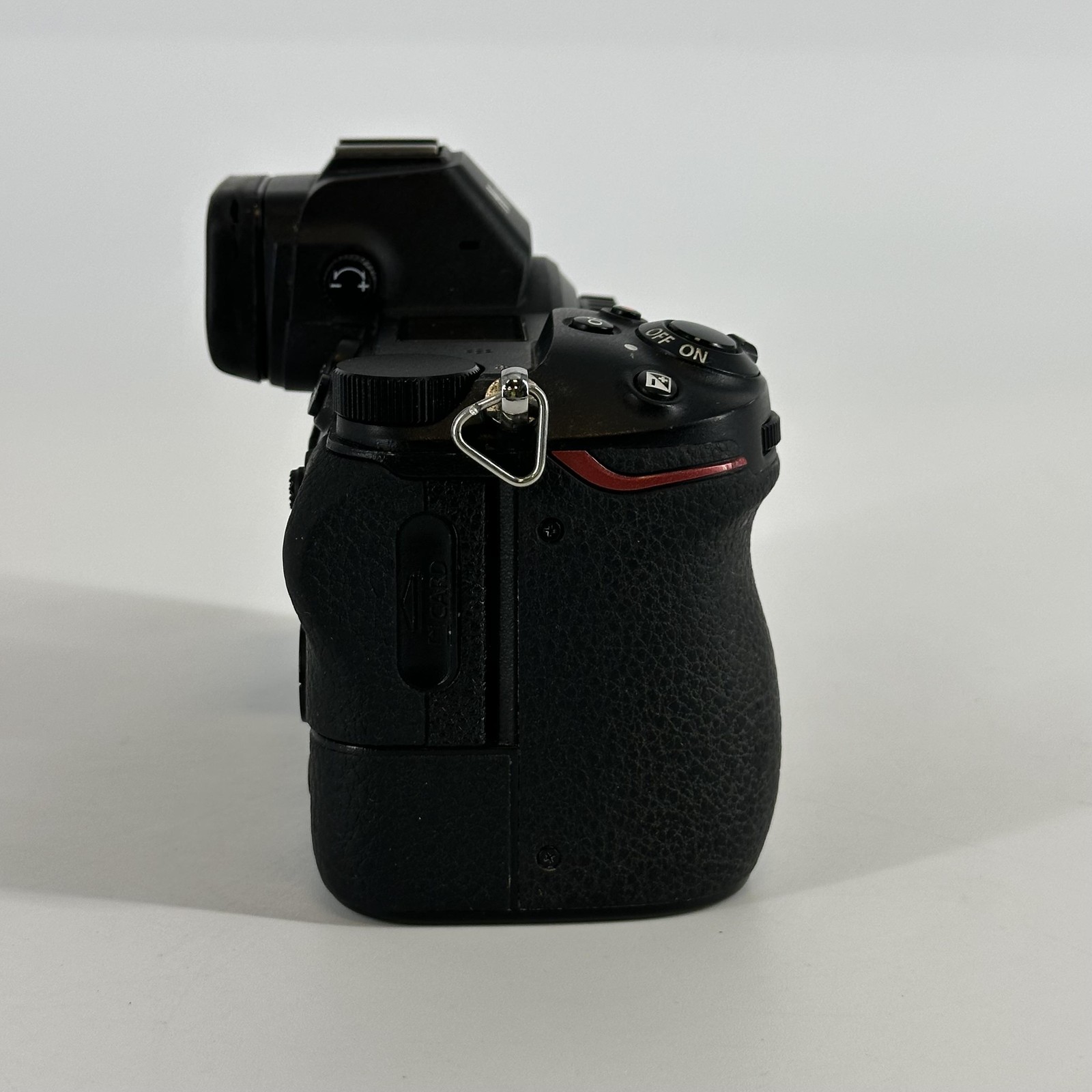 Nikon Z6 24.5MP Mirrorless Camera w/ Battery/Battery Charger- Good Condition