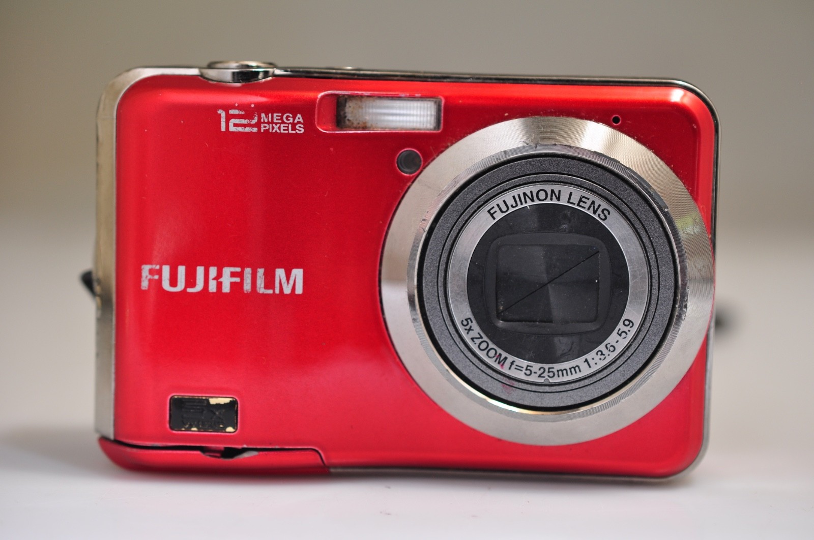 Fujifilm AX230 12.2MP 3x Zoom Digital Camera – READ