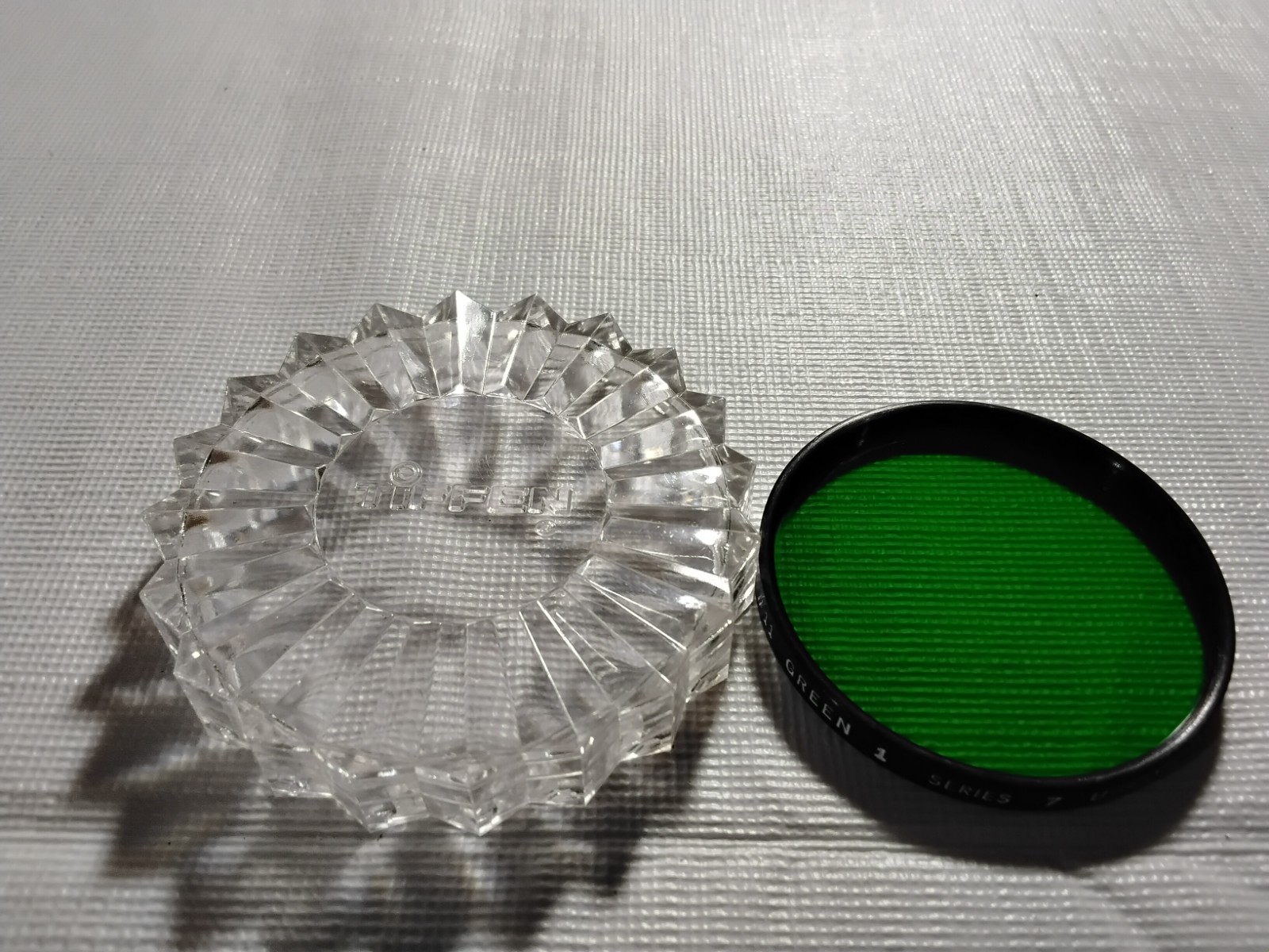 TIFFEN SERIES 7 PHOTAR GREEN 1 FILTER IN CASE