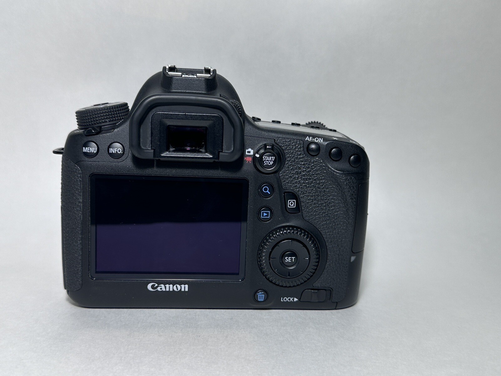 Canon EOS 6D DSLR Camera with zoom lens, speedlight, original package