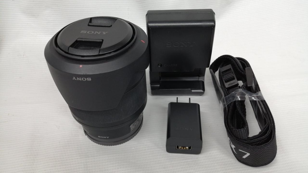 Mirrorless Single Lens Reflex Lens Kit Model ILCE 7M2K SONY