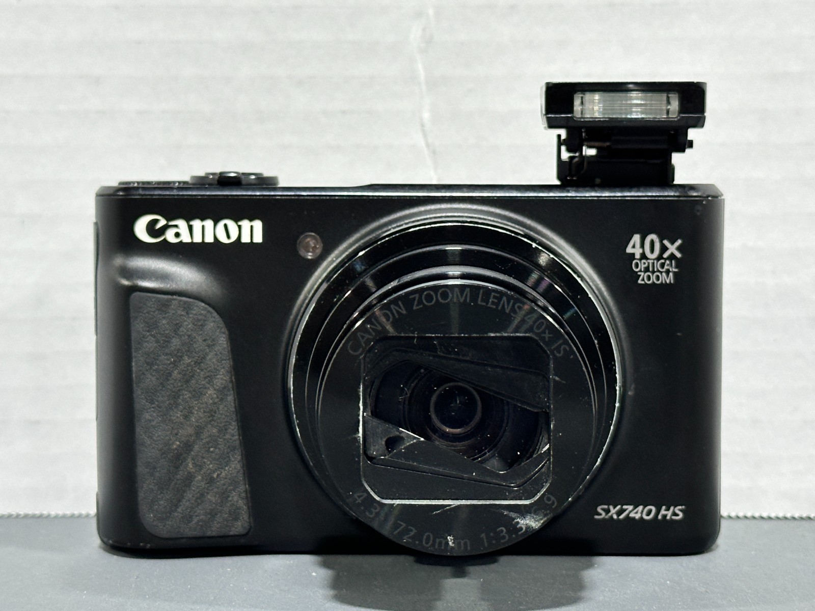 Canon PowerShot SX740 HS 20.3 MP 40x Opt. Zoom Compact Digital Camera Read Desc.
