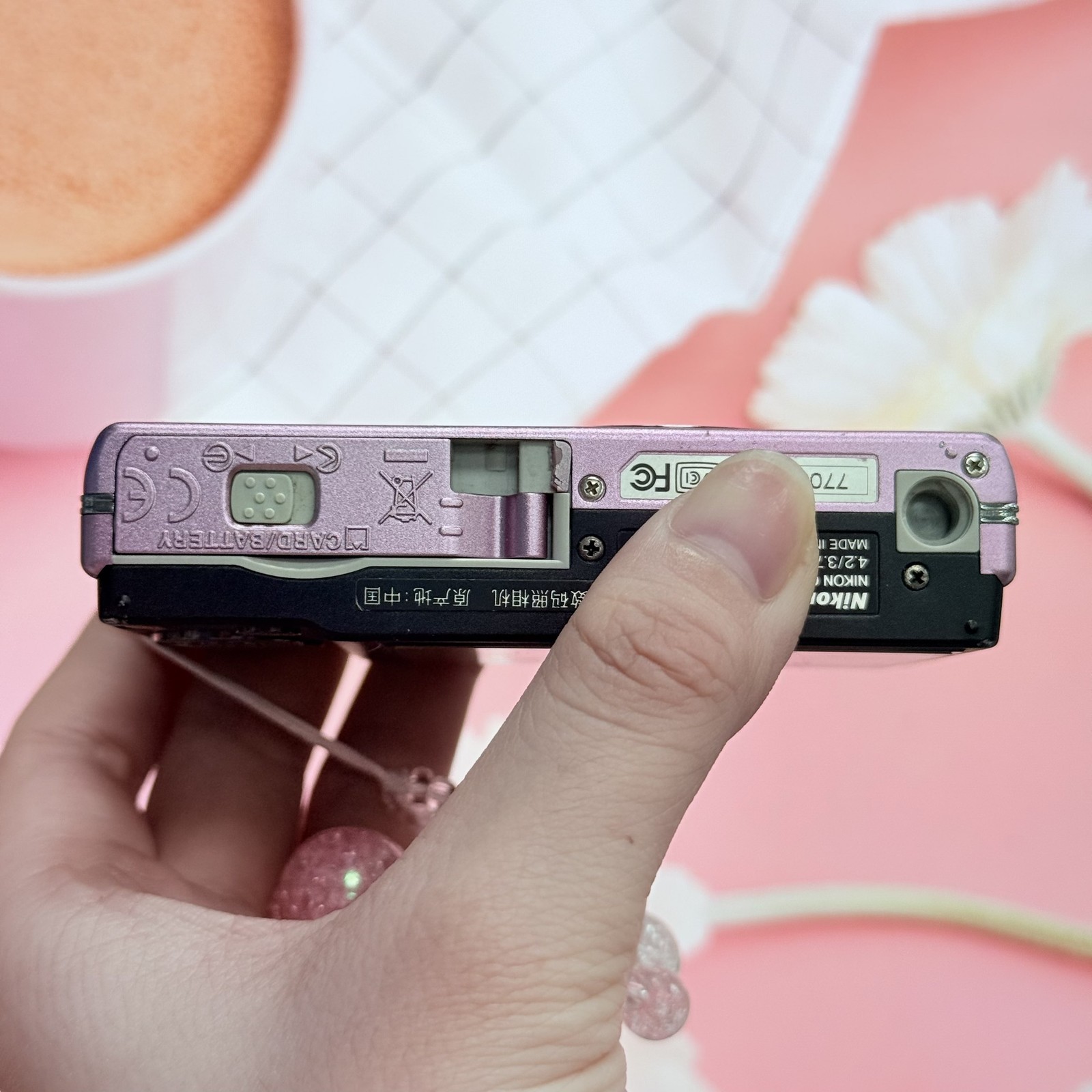 Nikon COOLPIX S570 pink 12.0MP CCD Digital Camera 5x Optical Zoom English OK