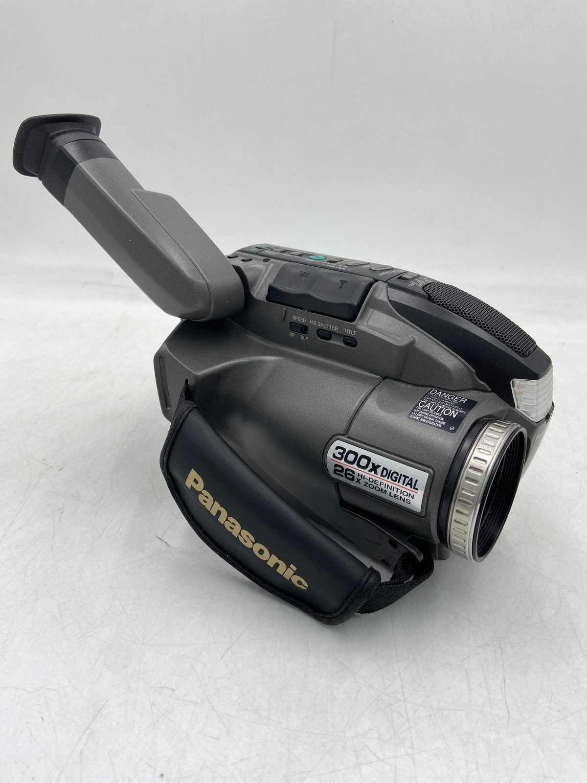 Panasonic Palmsight Hi-Definition Zoom Video Recorder with Shotoshot PV-L780D