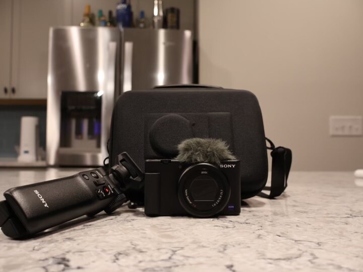 Sony ZV-1F 20.1MP 4K f/2 Vlogging Digital Camera – Black