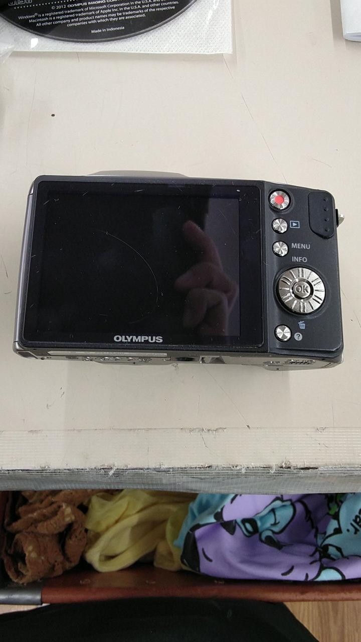 Olympus SZ-14 Digital Camera – 24x Optical Super Zoom – 14MP CCD – Tested