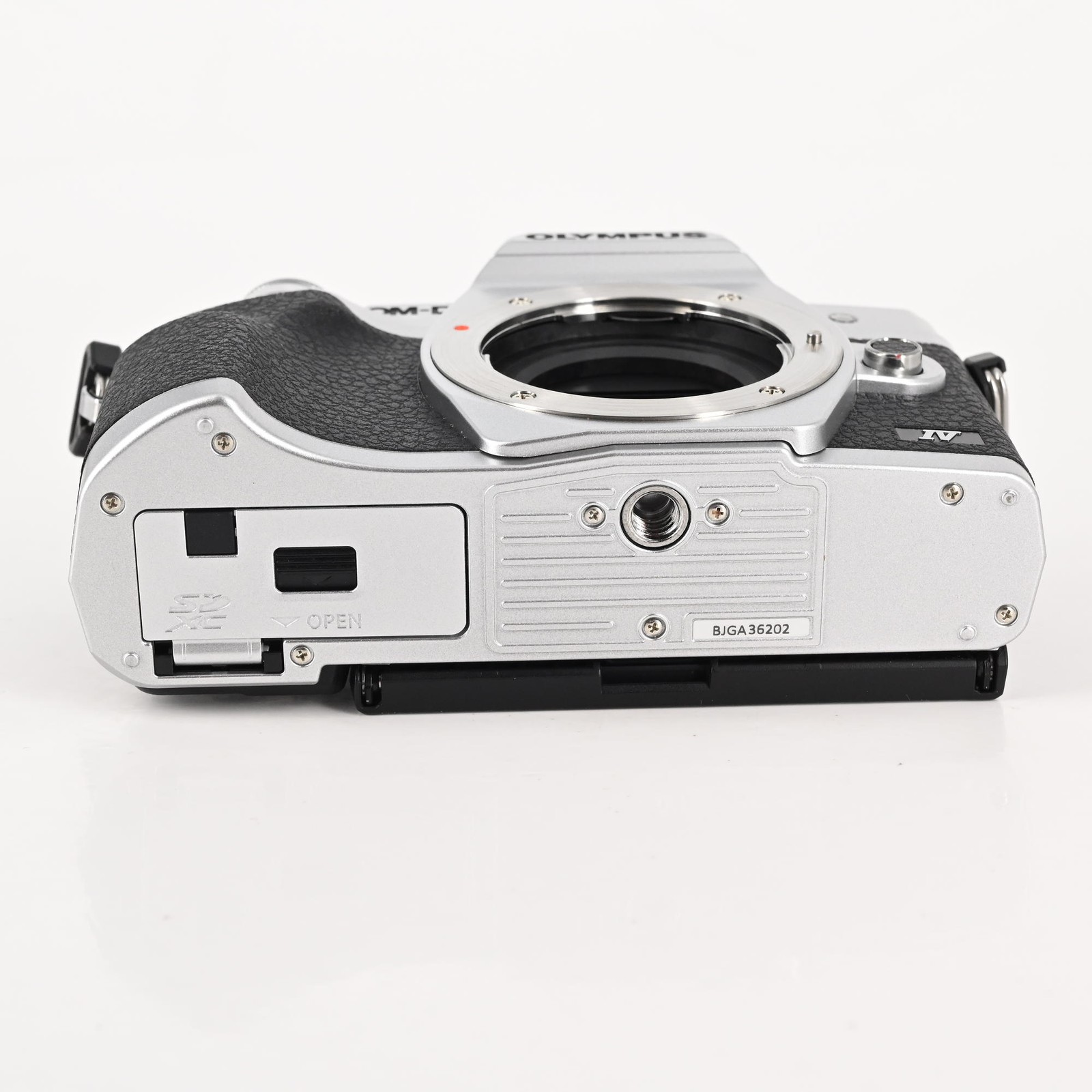 Olympus OM-D E-M10 Mark IV 20.3 MP MFT Digital Camera Body *Read #202