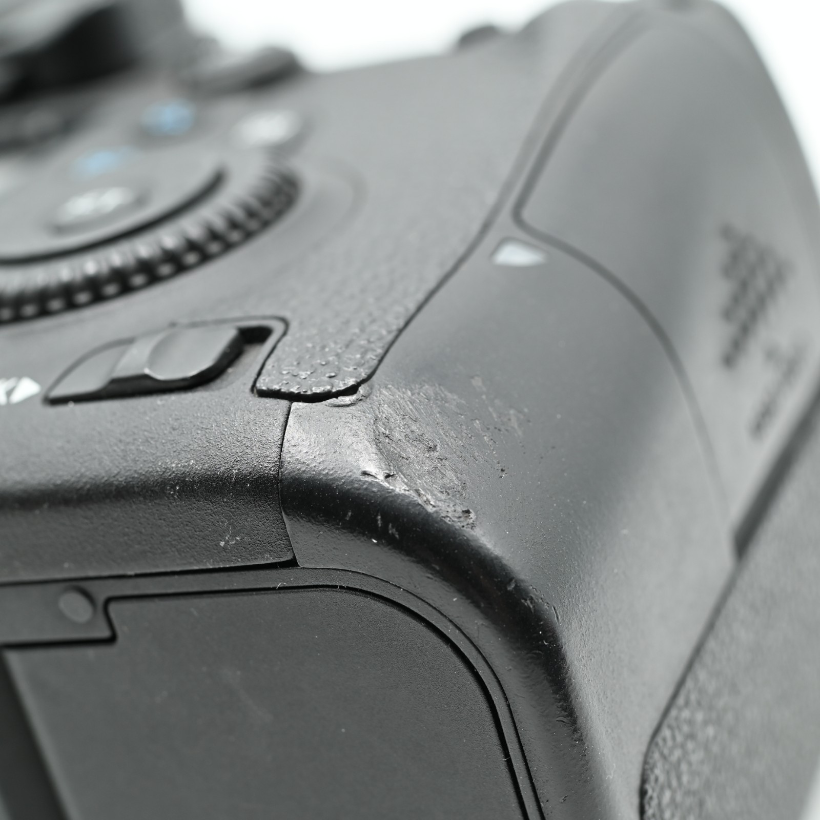 Canon EOS 6D Camera Body (25 Languages) Shuttercount 5,930 [Near Mint]