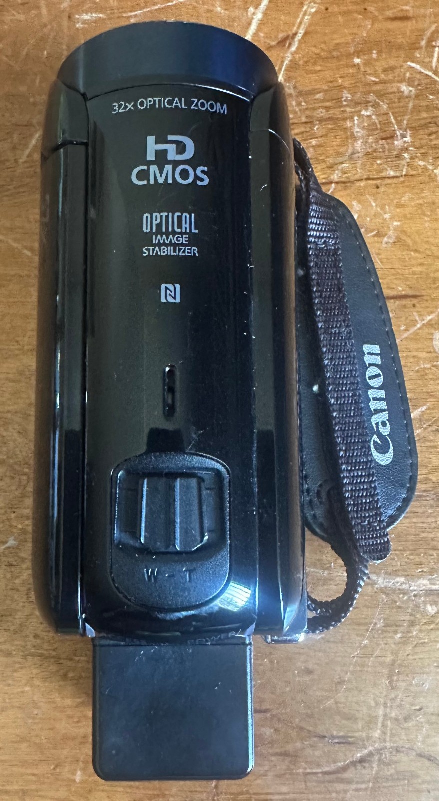 Canon Vixia HF R62 Full HD 3.2MP CMOS 32x Optical Zoom Video Handycam Camcorder