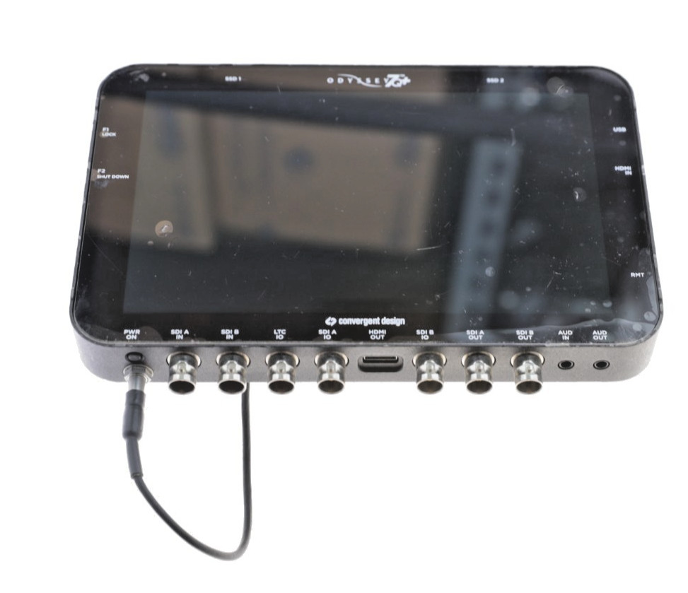 Convergent Design Odyssey 7Q Plus 7.7″ Monitor/Rec (RAW Bundle) – BC: 18101