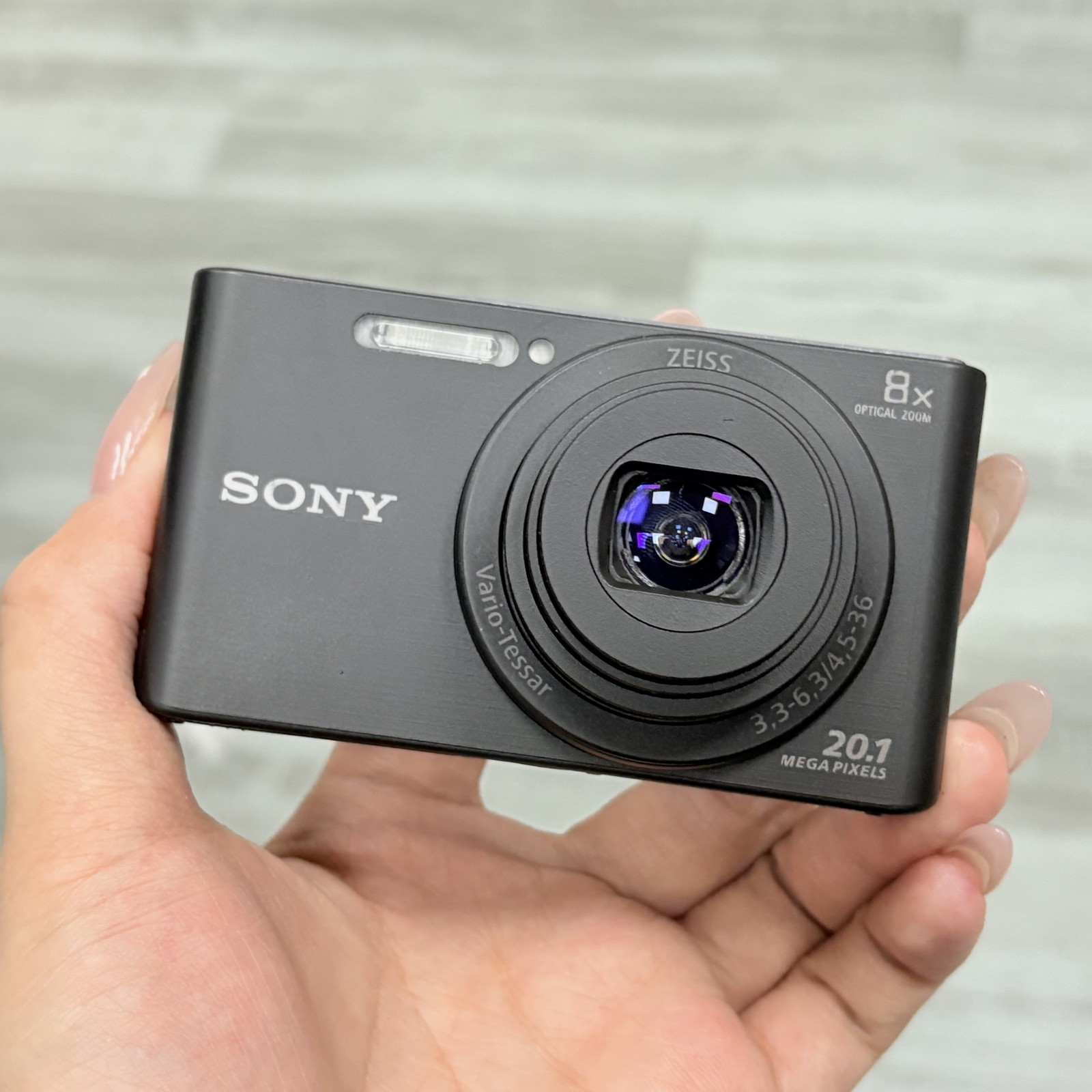 Sony DSC-W830 Cyber-Shot 20.1MP 8x zoom Digital Camera English – Black