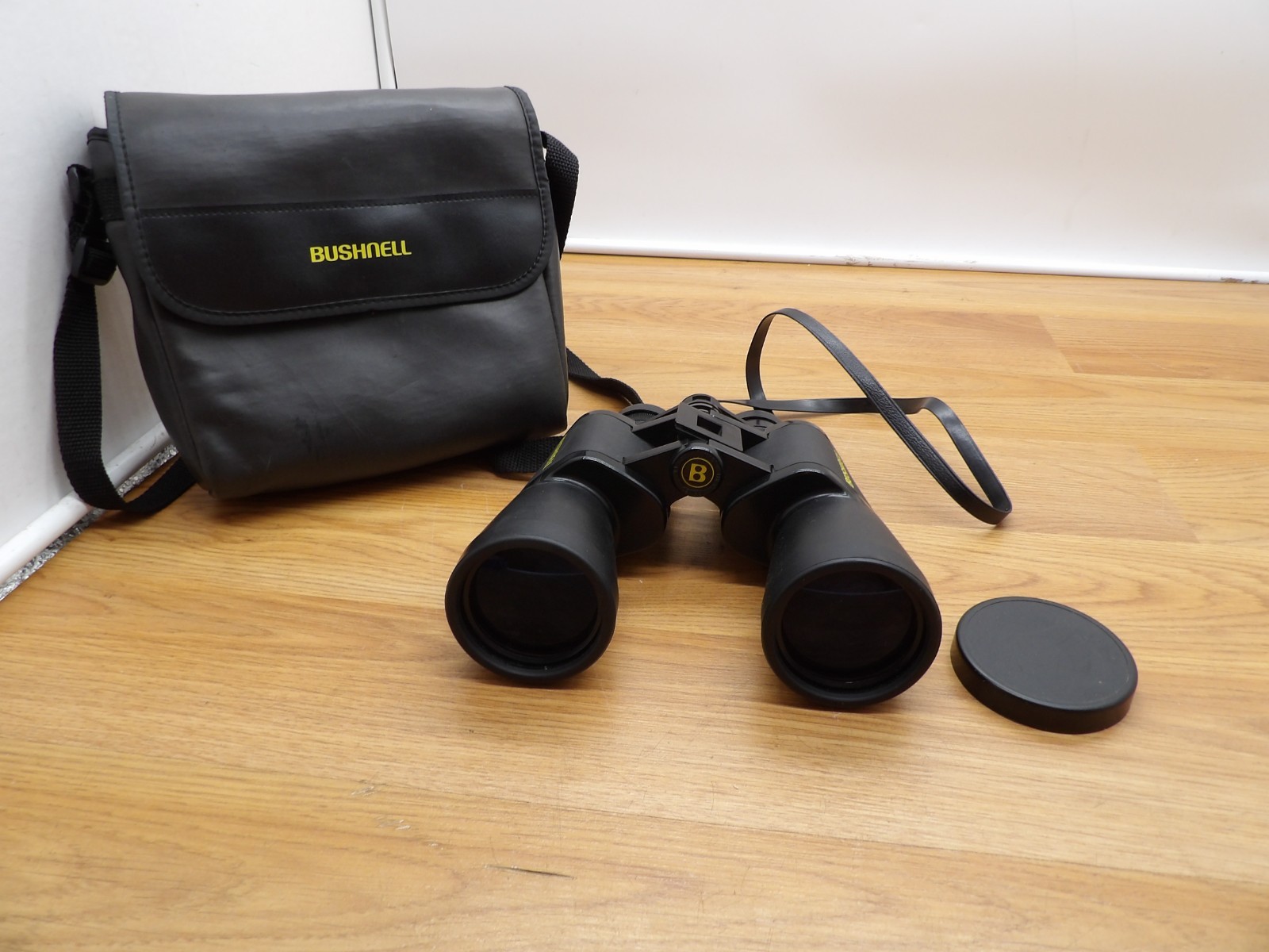 Bushnell Binoculars 10 X 50 341ft With Bag and 3 Lens Caps-FREE SHIPPING!!!!