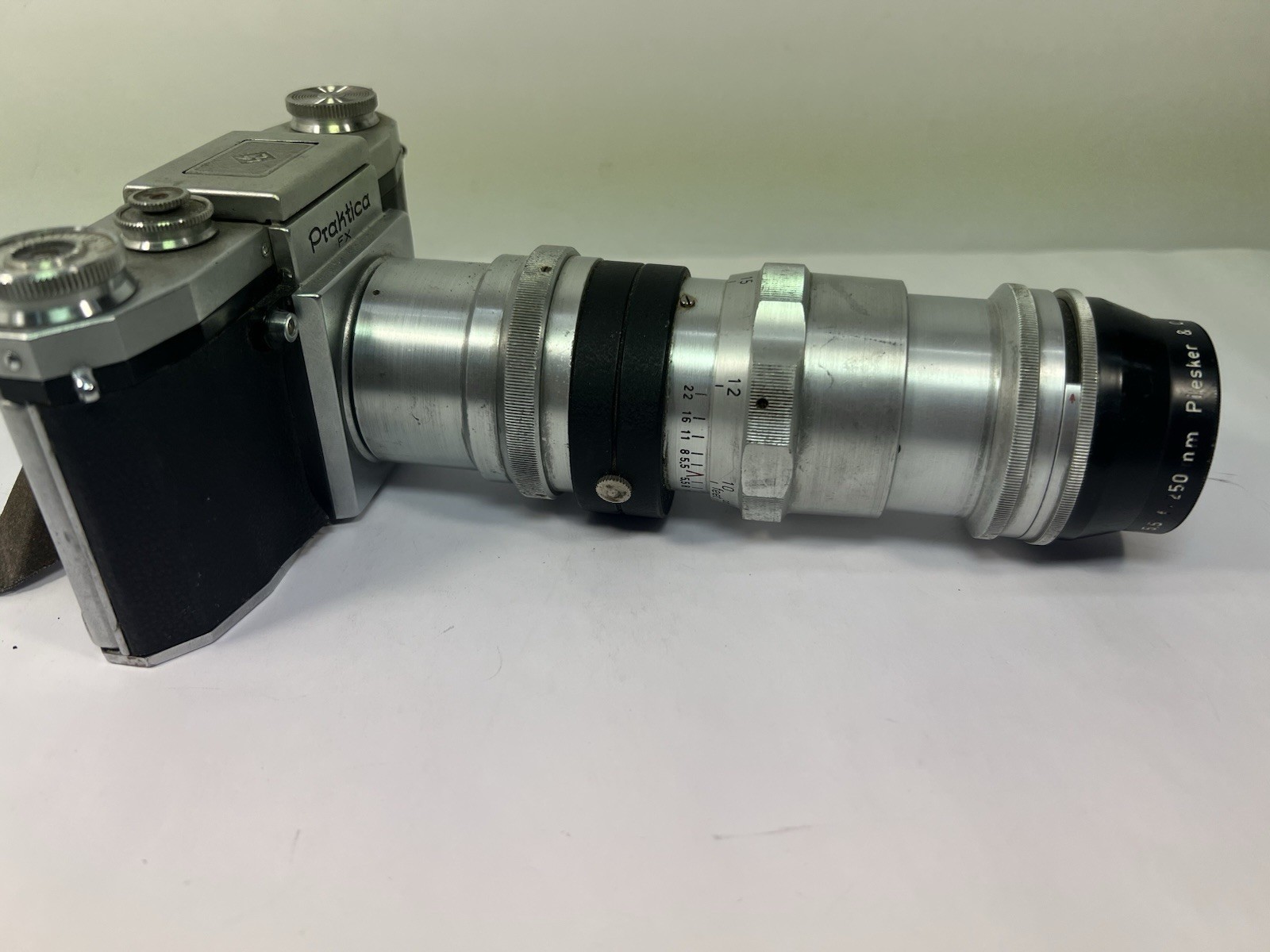 Vintage Praktica FX 35mm Film SLR Camera w/Piesker f/5.5 250mm Telephoto Lens